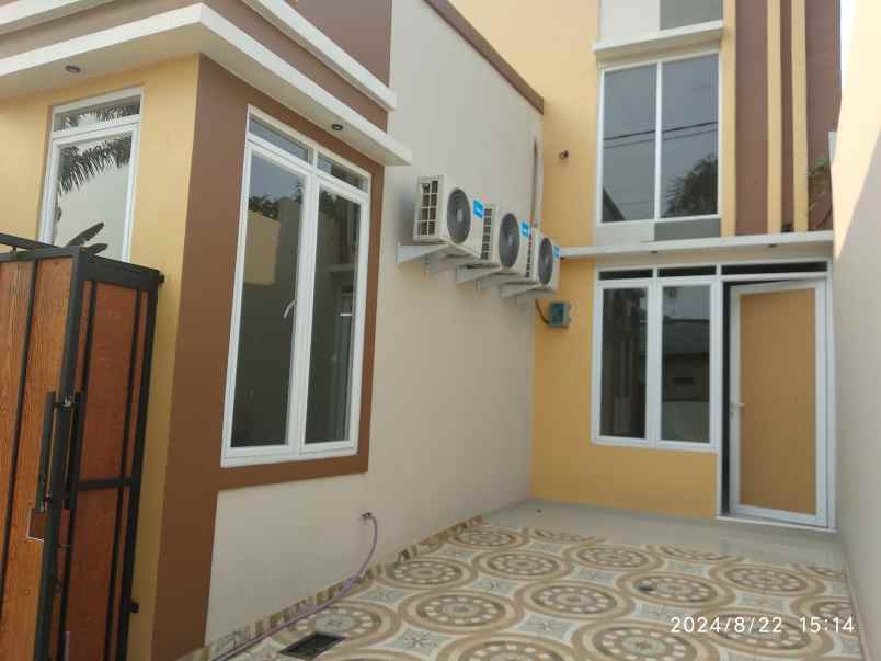 rumah mewah full renovasi siap huni