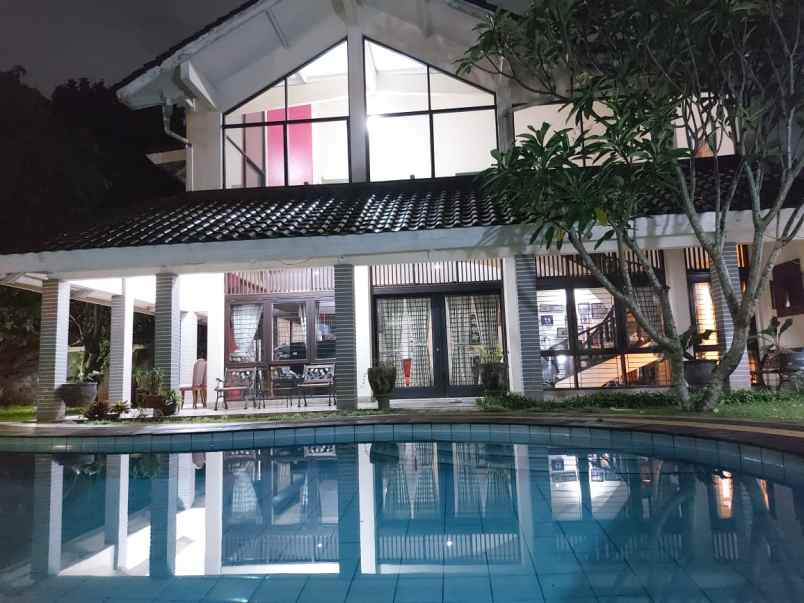 rumah mewah private pool po dok cabe