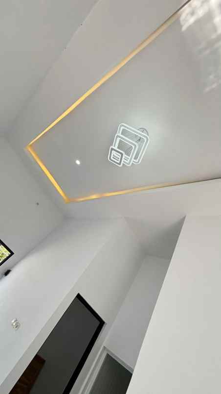 rumah mewah siap huni shm ready strategis tengah kota