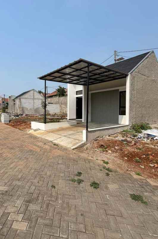 rumah minimalis di pusat kota pamulang