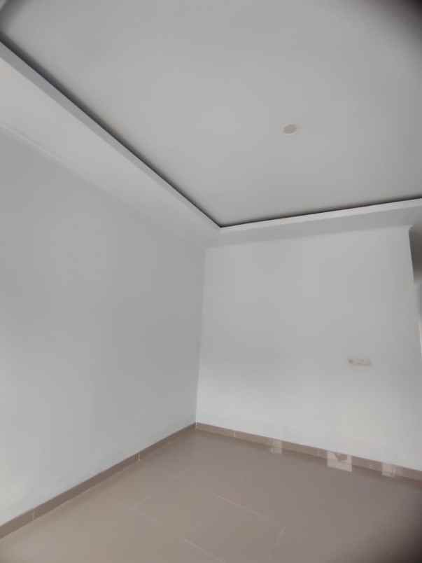 rumah modern clasik jatiwaringin pondok gede bekasi