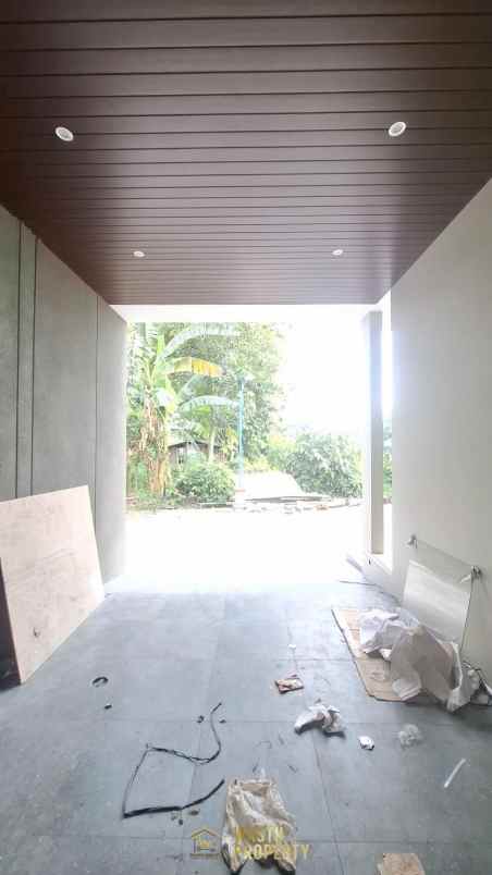 rumah modern view sawah di purwomartani kalasan