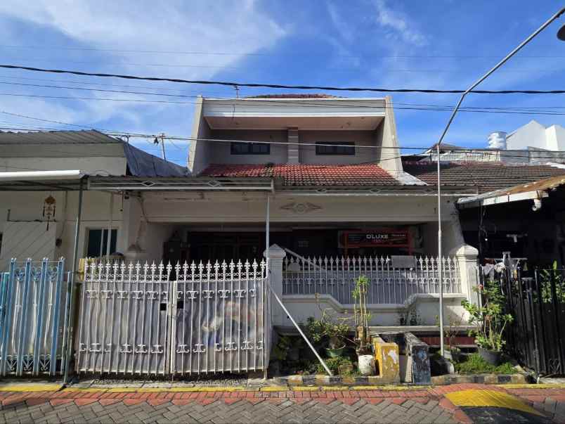 rumah mulyosari tengah strategis siap huni furnished