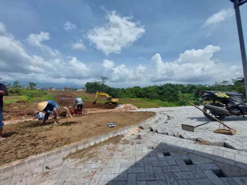 rumah murah 2 lantai di sukun malang