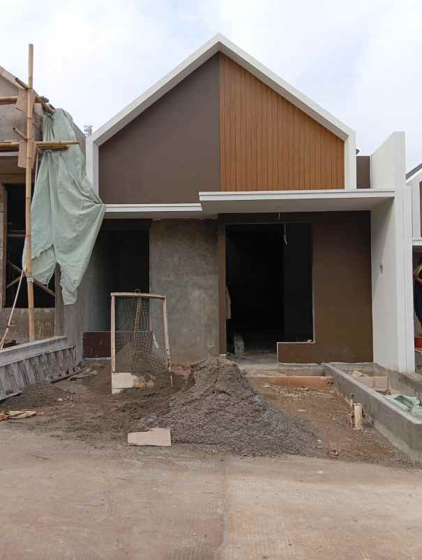 rumah murah dekat kota wisata cibubur
