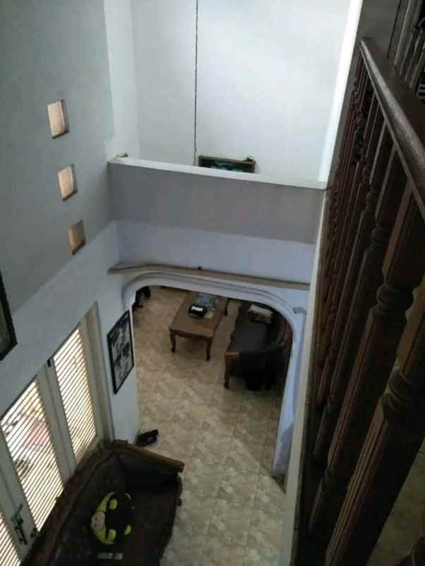 rumah pinggir jalan manggarai tebet jakarta selatan