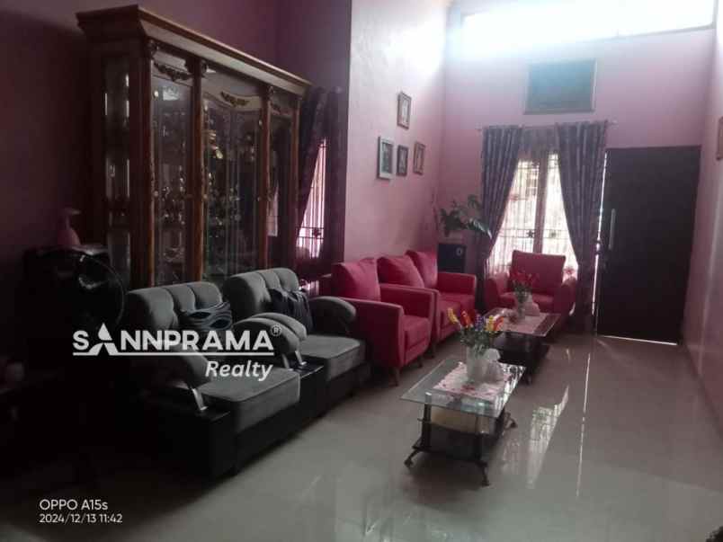 rumah pink tanah luas jatimulya depok ash