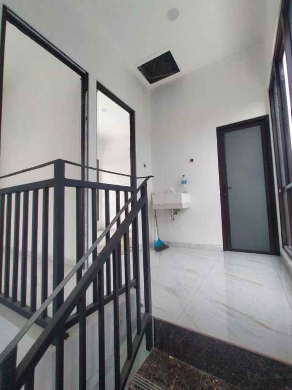 rumah ready stock dekat lrt jatimulya bekasi