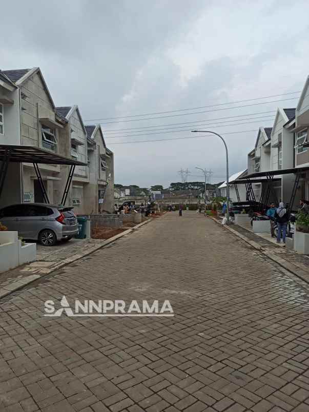 rumah scandinavian 900 jutaan 2 lantai dekat pamulang