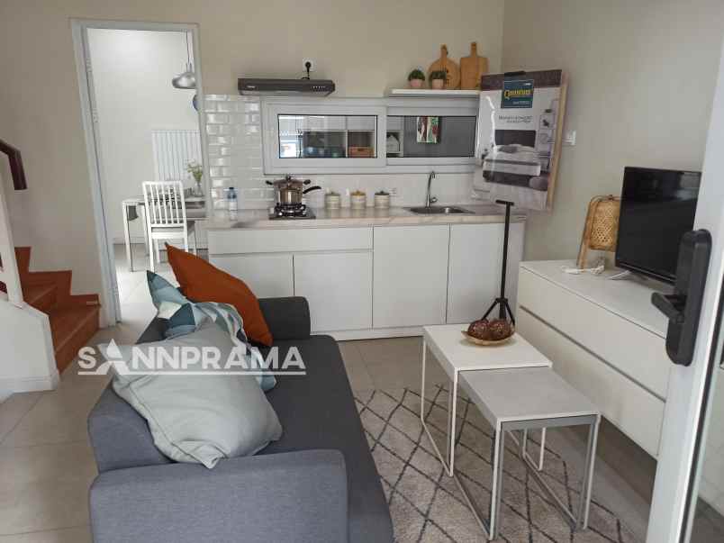 rumah scandinavian 900 jutaan 2 lantai dekat pamulang