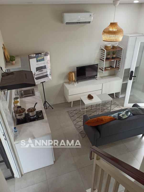 rumah scandinavian 900 jutaan 2 lantai dekat pamulang