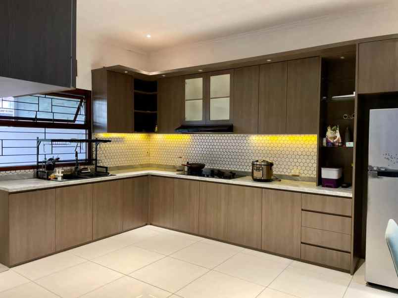 rumah second bagus di jalan pesantren cimahi