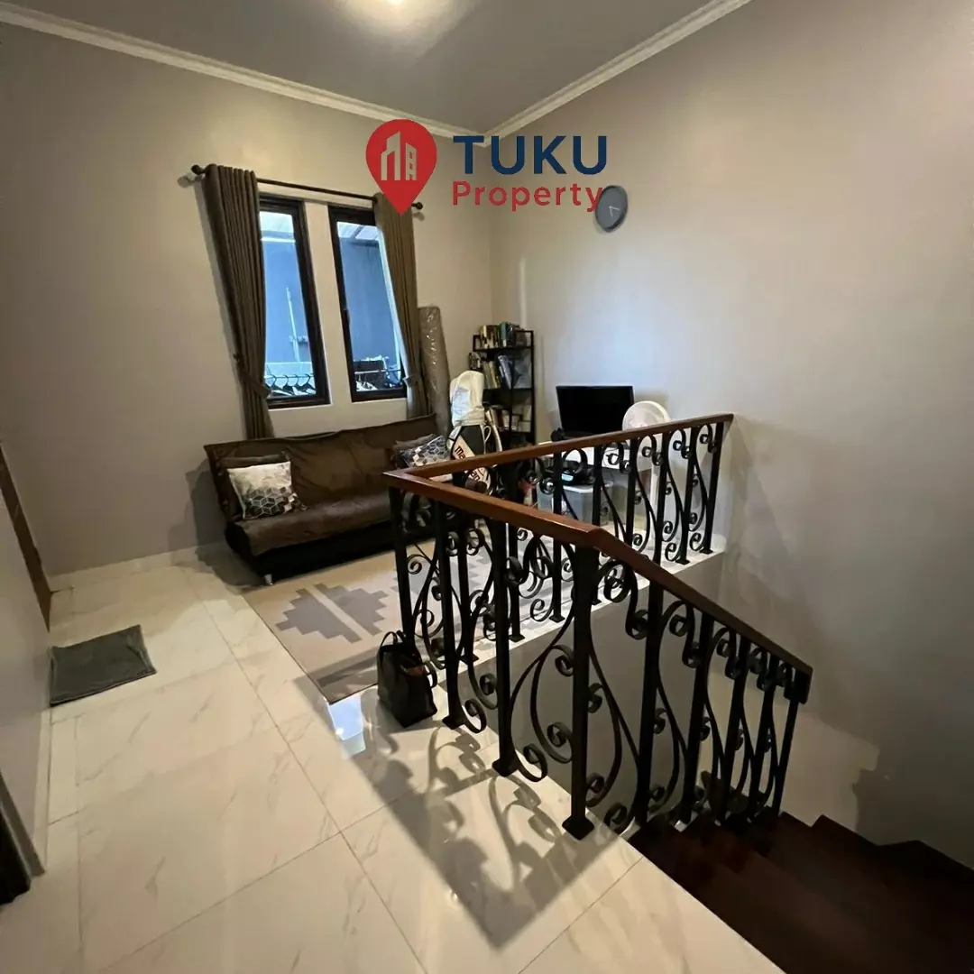 rumah secondary minimalis di ciputat pondok cabe