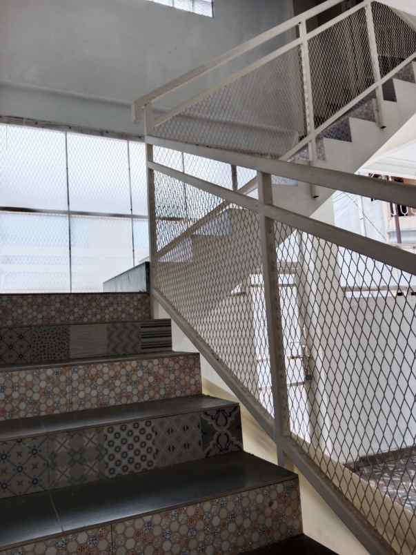 rumah siap huni 3 5 lantai depok jaya pancoran mas