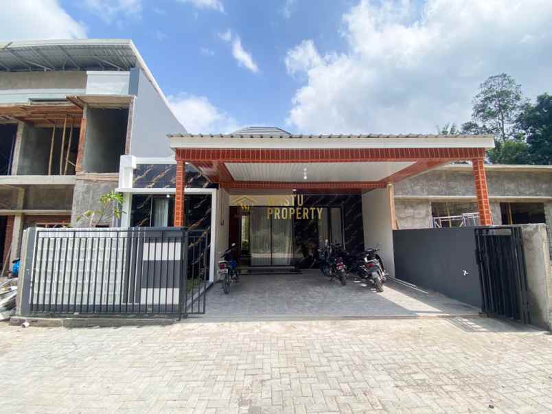 rumah siap huni dalam cluster dekat sma n 1 ngemplak