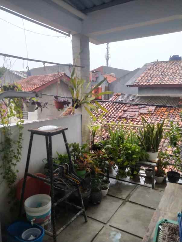 rumah siap huni di condet