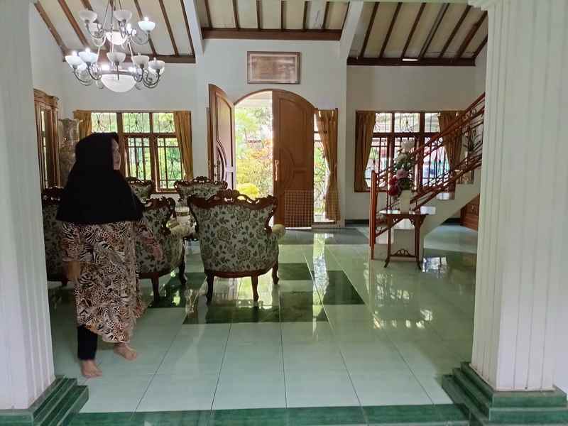 rumah strategis jl reog raya turangga bandung