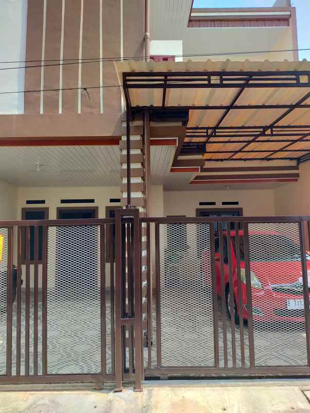 rumah strategis siap huni di pancoran mas depok