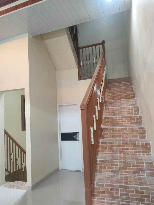 rumah strategis siap huni di pancoran mas depok