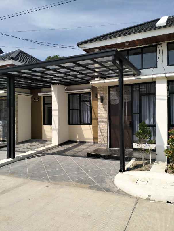 rumah sultan karawang harga 400 jutaan