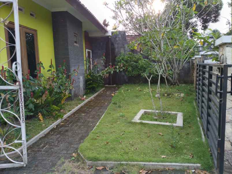 rumah tanah luas di ngemplak 6 menit jakal km 9