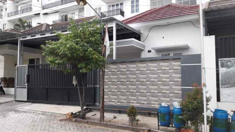 rumah tembalang