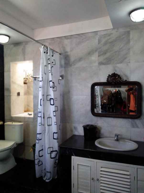 rumah villa kolonel masturi lembang bandung