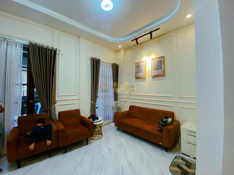 villa full furnish 10 kamar di banguntapan nego