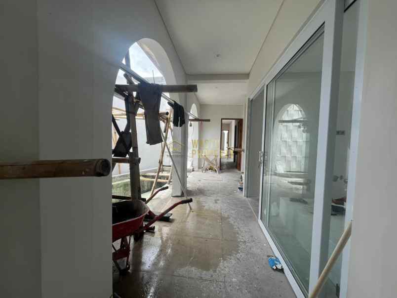 villa modern private pool di kawasan palagan sleman