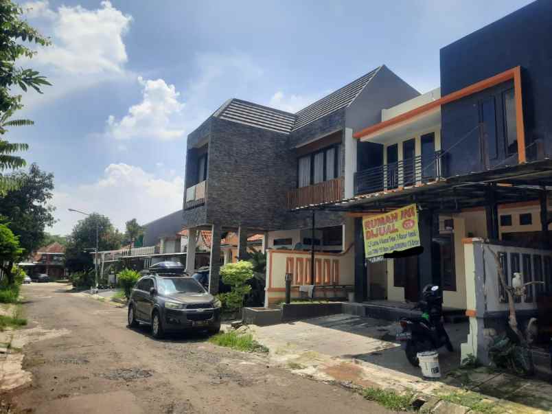 bu rumah 2lt komp kenari nusantara cibubur