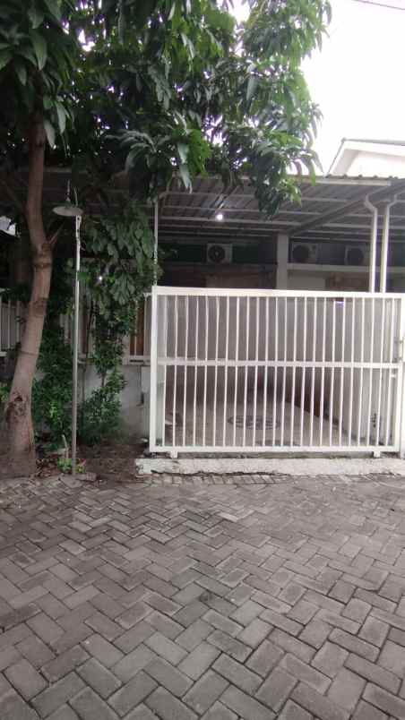 butuh cepat laku bcl rumah siap huni surabaya timur