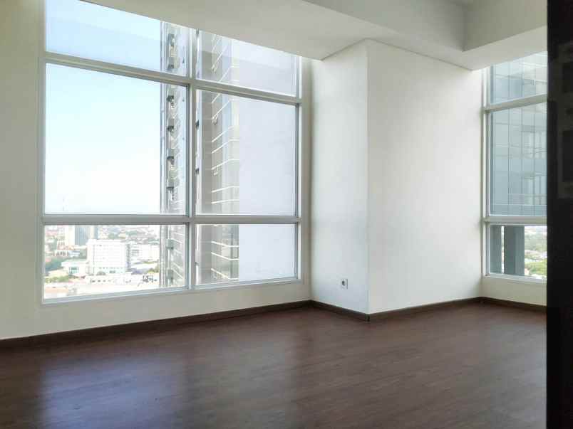 buyer only grand sungkono lagoon 3 br view city pool