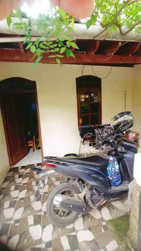 dijual 2 rumah berdampingan mekarsari cimanggis depok