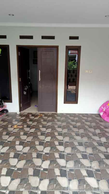 dijual 2 rumah berdampingan mekarsari cimanggis depok