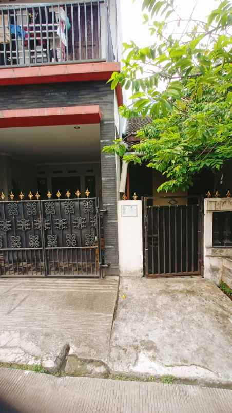 dijual 2 rumah berdampingan mekarsari cimanggis depok