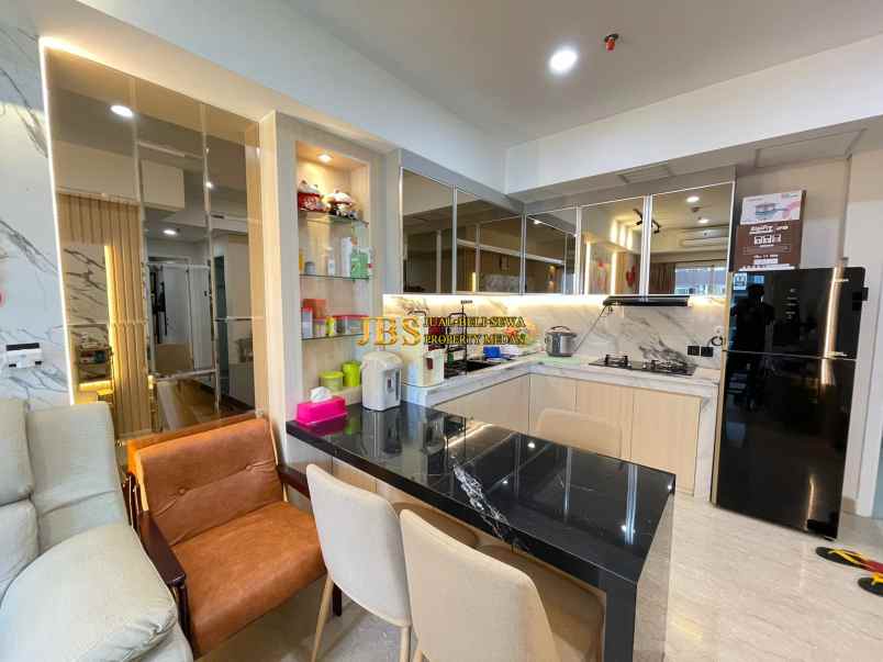 dijual apartemen apartemen podomoro city