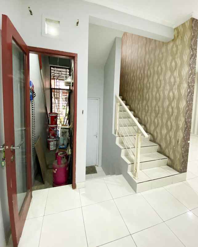 dijual apartemen cluster madrid palem semi