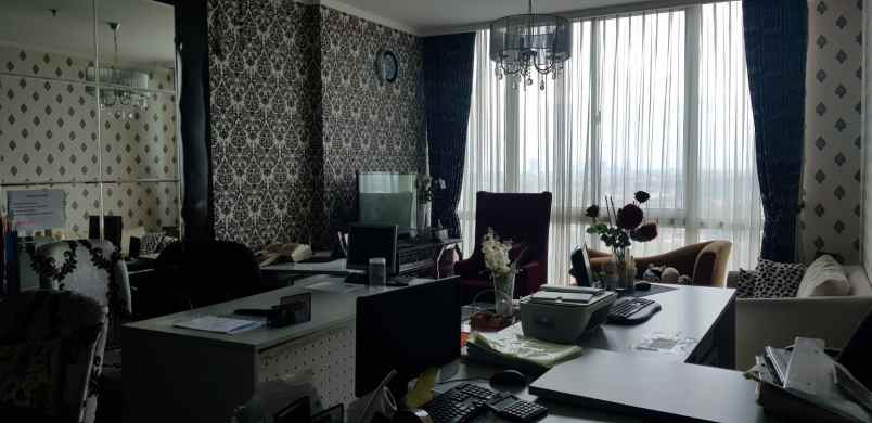 dijual apartemen mayjen sungkono