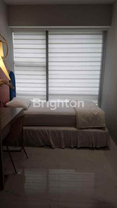dijual apartemen pakuwon indah lontar