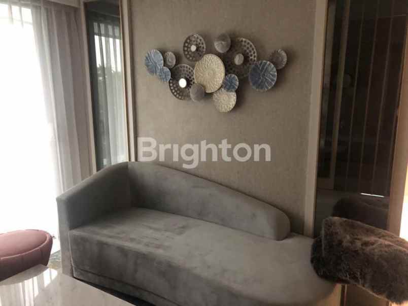 dijual apartemen pakuwon indah lontar