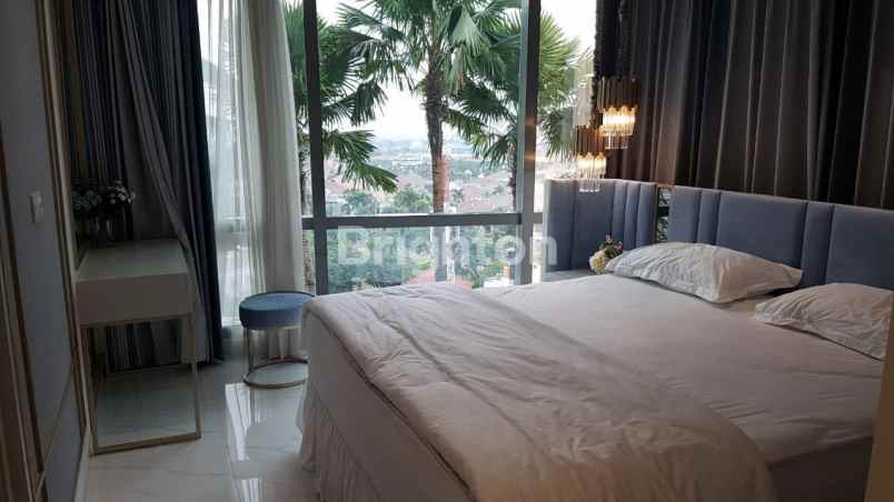 dijual apartemen pakuwon indah lontar