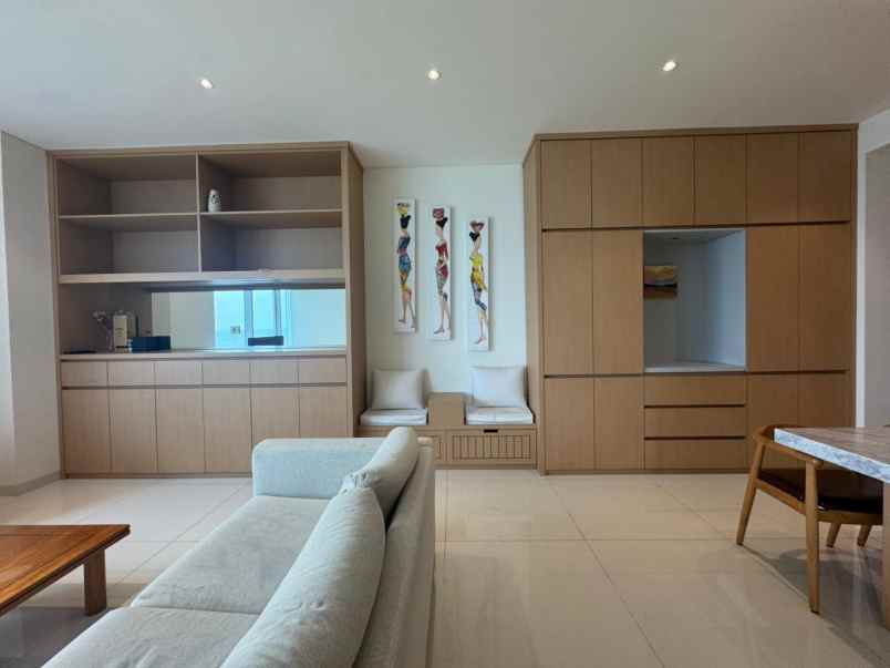 dijual apartemen regatta jl pantai mutiara