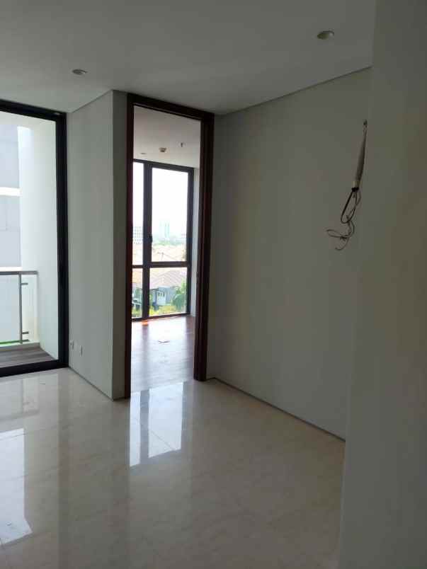 dijual apartemen rosebay graha famili