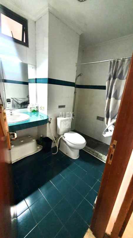 dijual apartemen tb simatupang cilandak