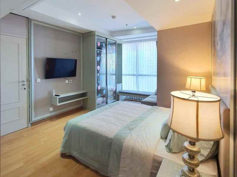 dijual apartemen the peak residence