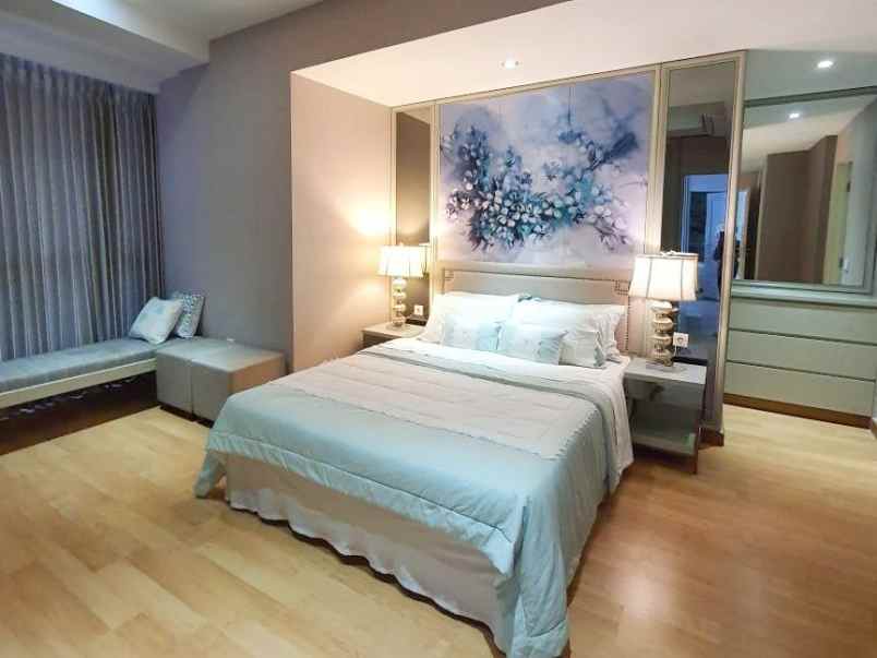 dijual apartemen the peak residence