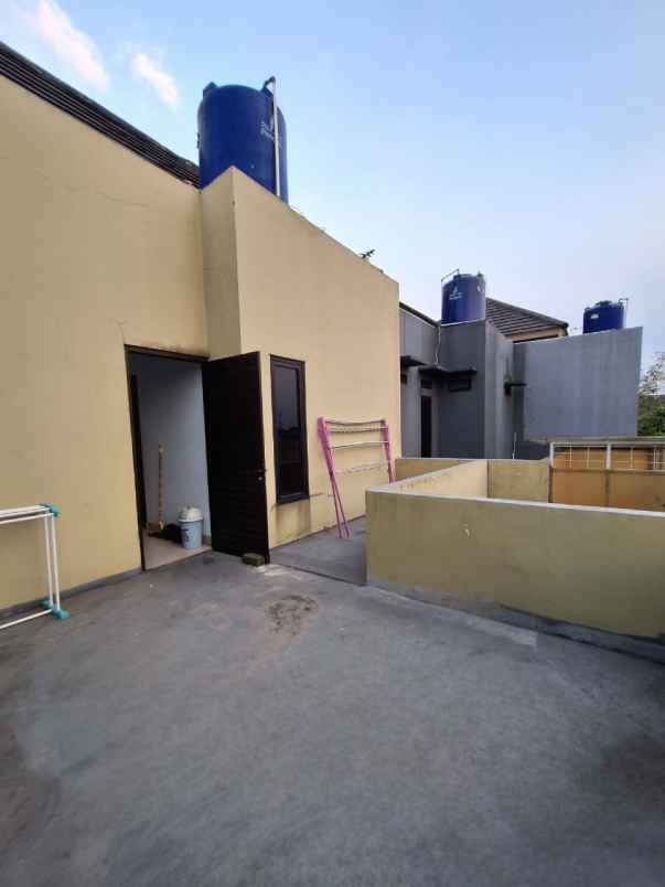 dijual cepat rumah dalam cluster di bintara