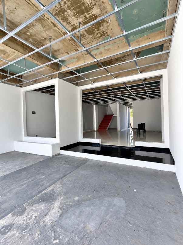 dijual gedung bangunan baru di utan kayu jakarta timur