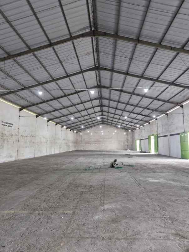 dijual gudang di kediri