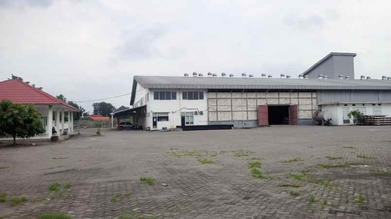 dijual gudang ex pabrik pengecoran logam di surabaya